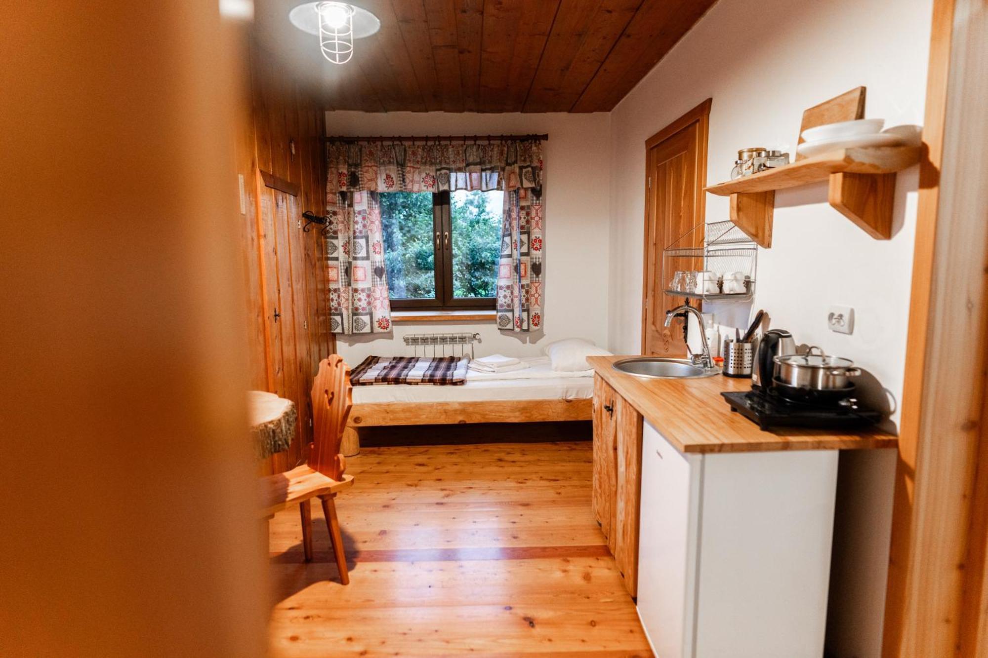 Ku Sosnie Apartment Bukowina Tatrzanska Bagian luar foto