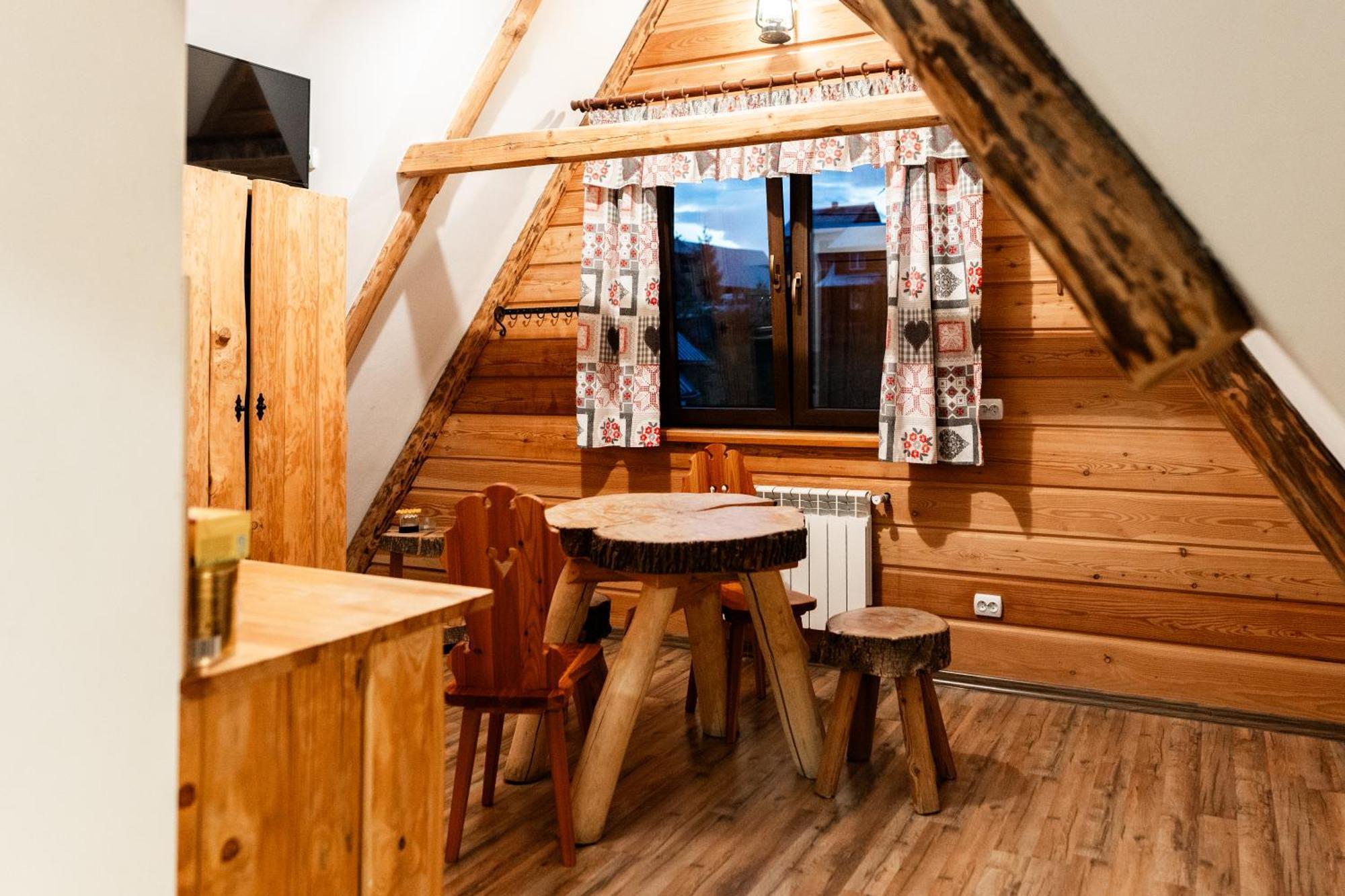 Ku Sosnie Apartment Bukowina Tatrzanska Bagian luar foto